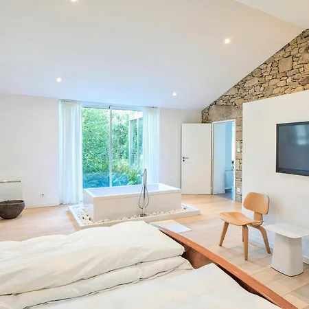 Renovated In The Heart Of Nature In Vendee